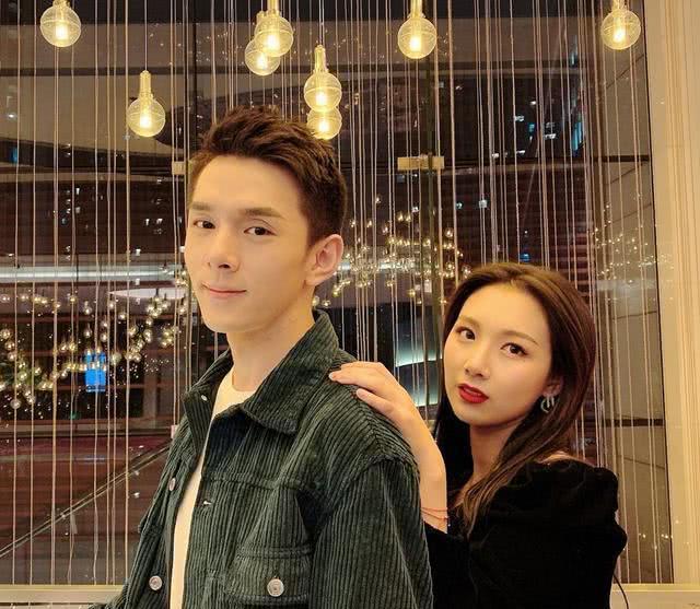 “危機先生”李佳琦：為何他每次幫助理道歉，不被罵反倒圈粉？